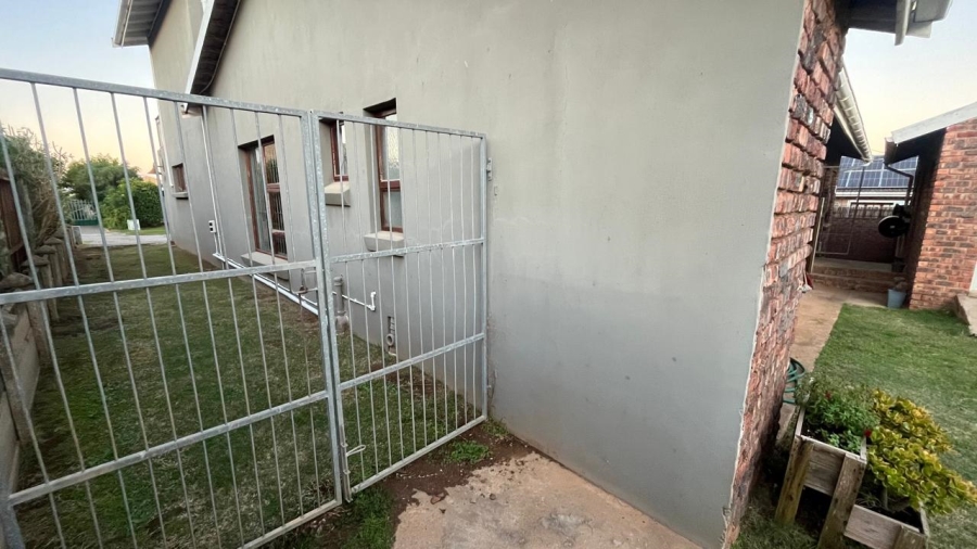 3 Bedroom Property for Sale in Noorsekloof Eastern Cape
